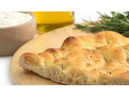 Focaccia al rosmarino e sale grosso